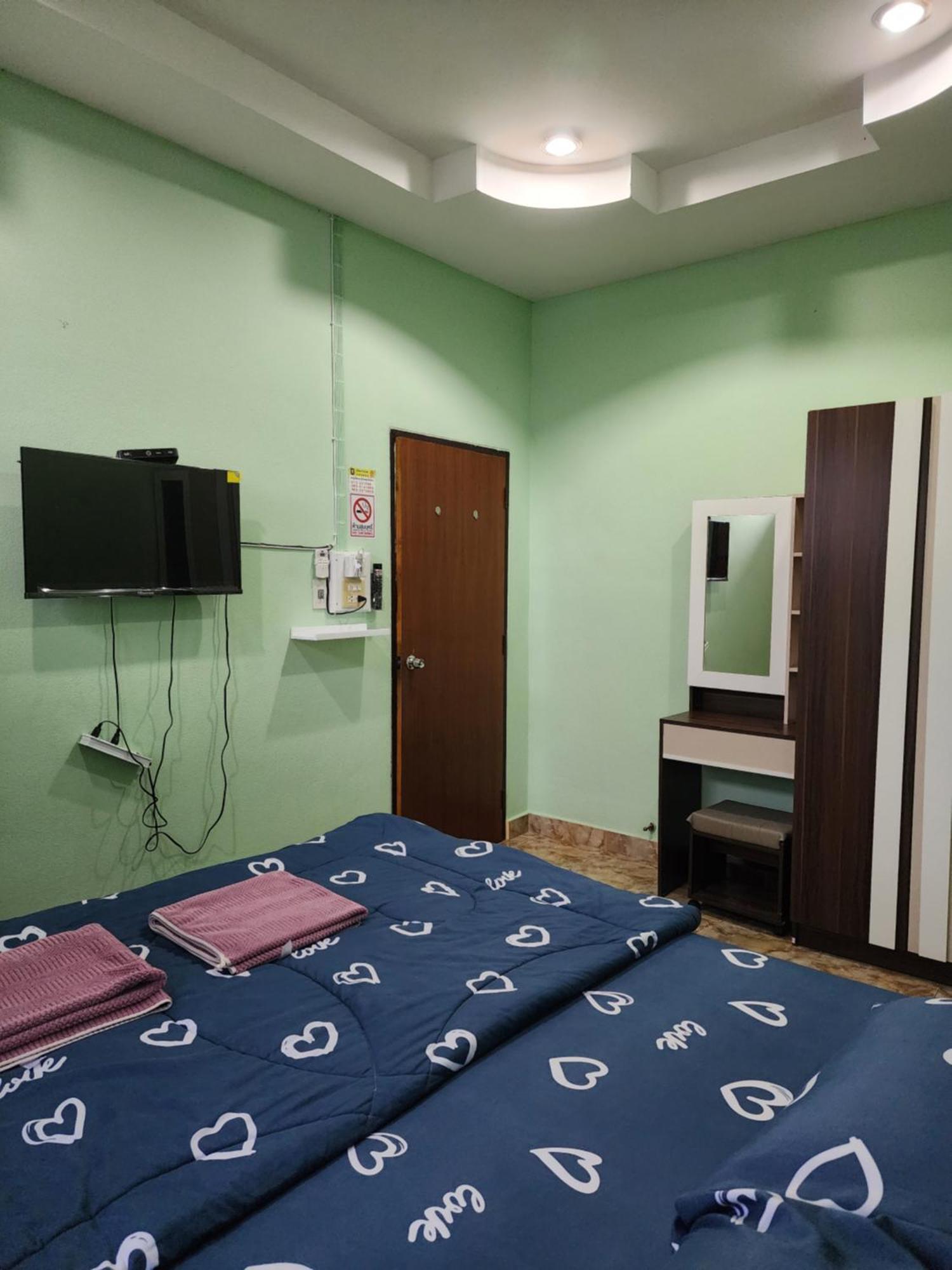 Saamsaao Homestay Betong - 4 Bedroom House Extérieur photo