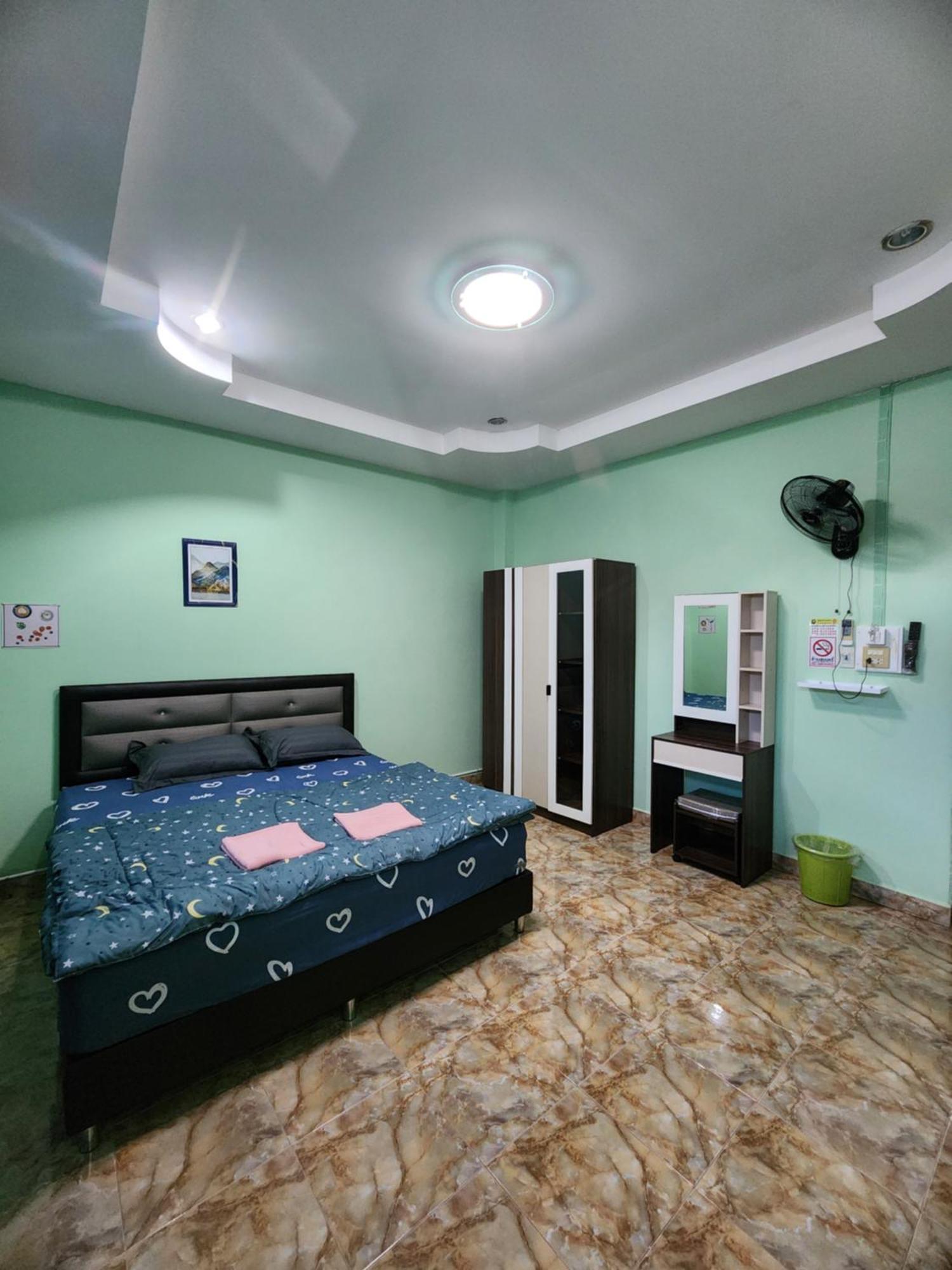 Saamsaao Homestay Betong - 4 Bedroom House Extérieur photo