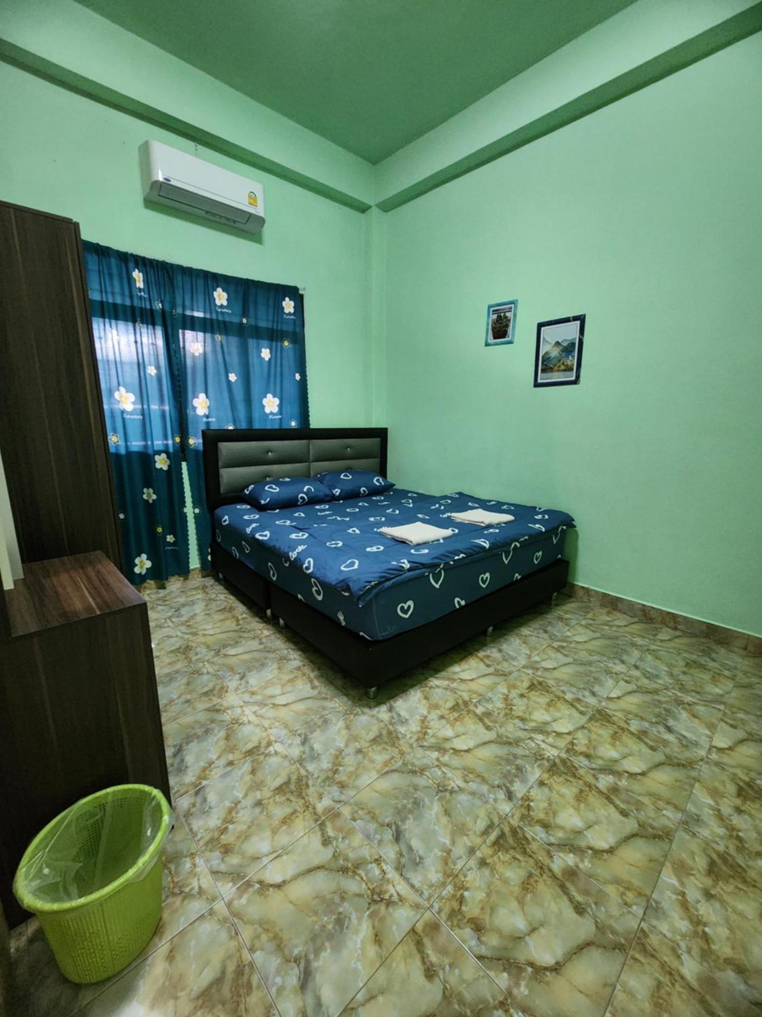 Saamsaao Homestay Betong - 4 Bedroom House Extérieur photo